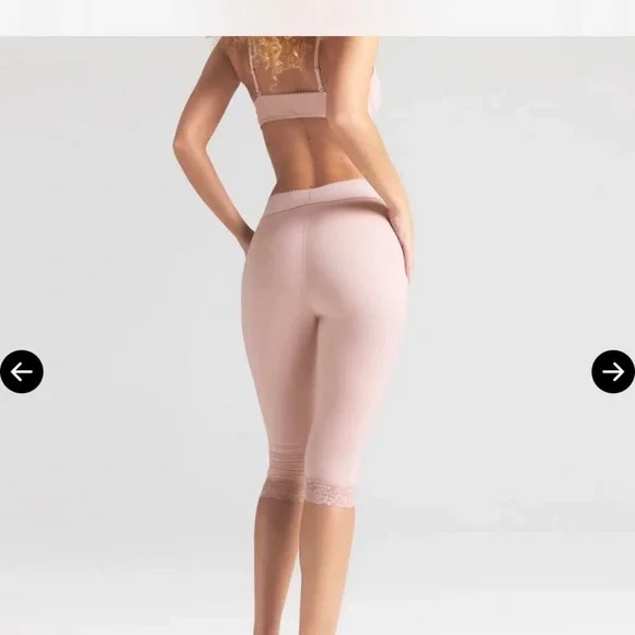 SKIMS VINTAGE SHAPE WEAR CROPPED LEGGINGS - Picture 3 of 7